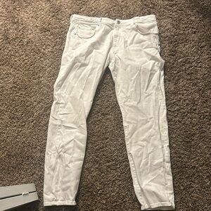 38/32 white pants 8$